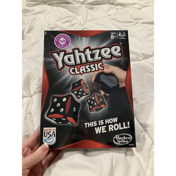 Yahtzee Classic Hasbro Gaming, 2012 Black Red Edition Toy Board Game - NEW - Picture 1 of 3